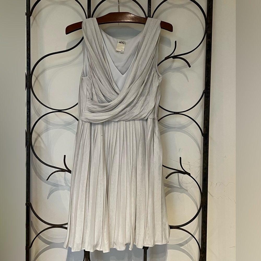 Ali Ra Grey White Dress Womens 4
